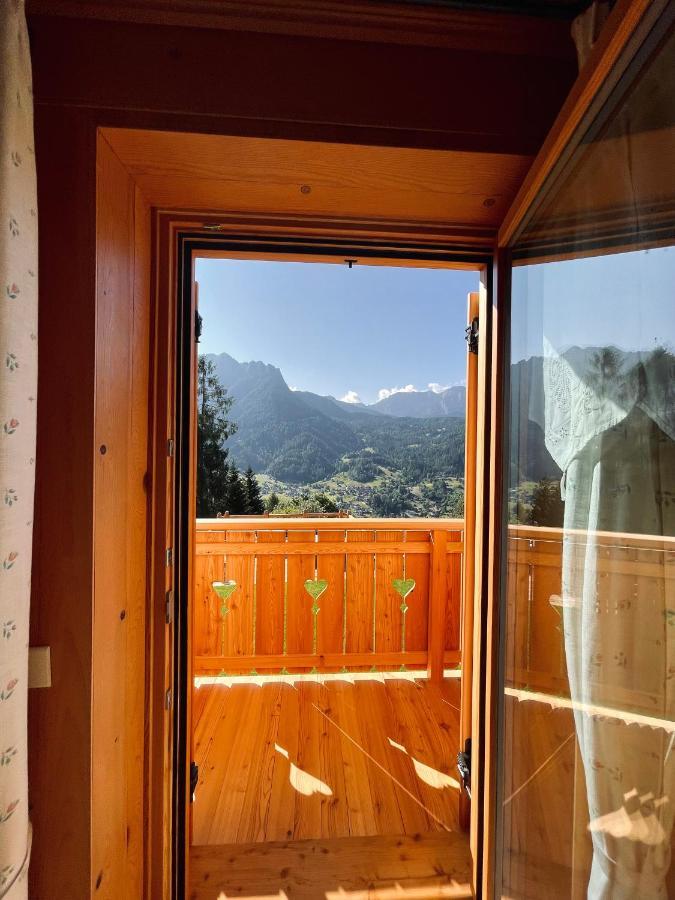 B&B Maso Al Cervo เฟียรา ดี พรีเมียโร ภายนอก รูปภาพ